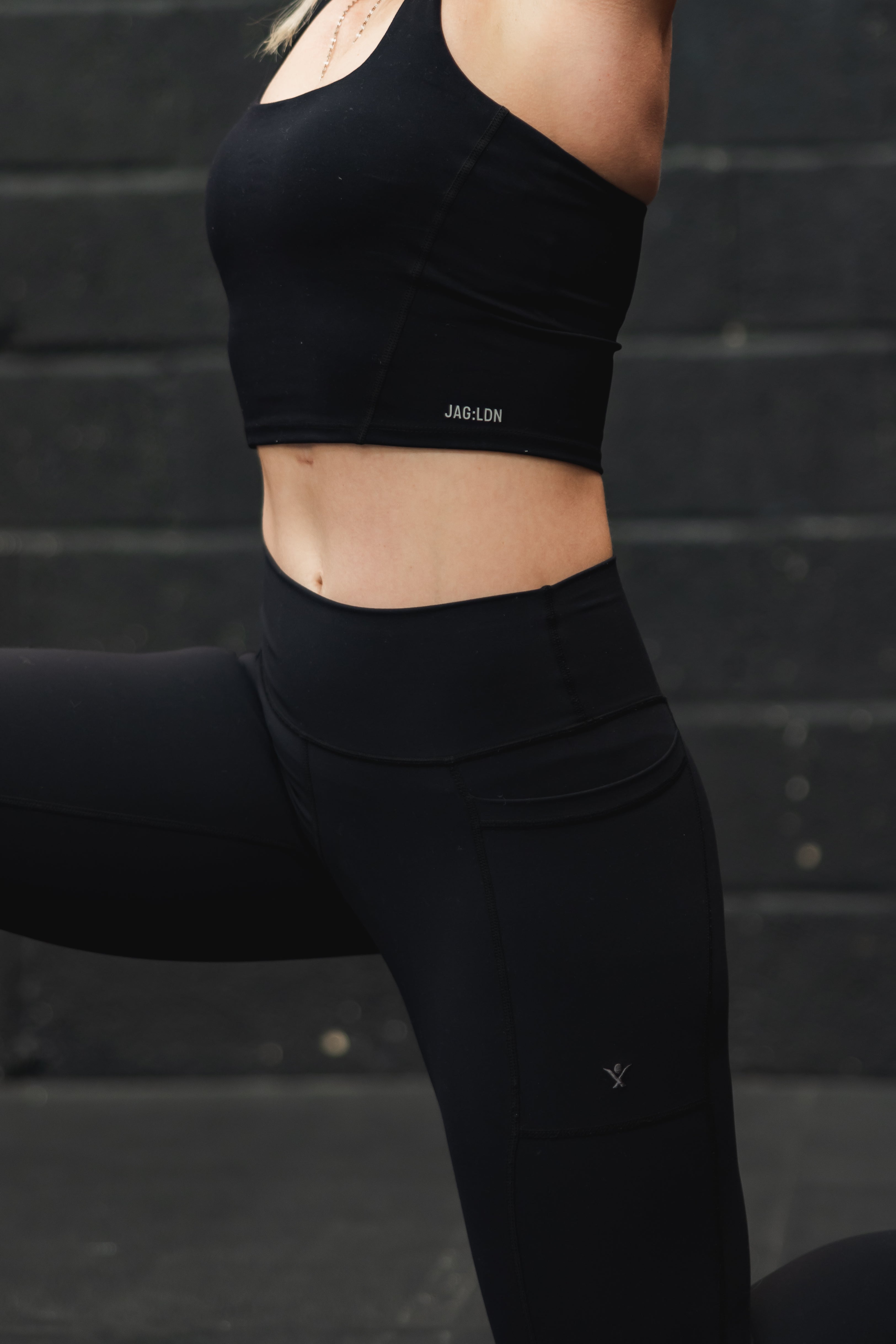 SculptForm™ Sculpting Pocket Training Leggings For Women - Jaglondon